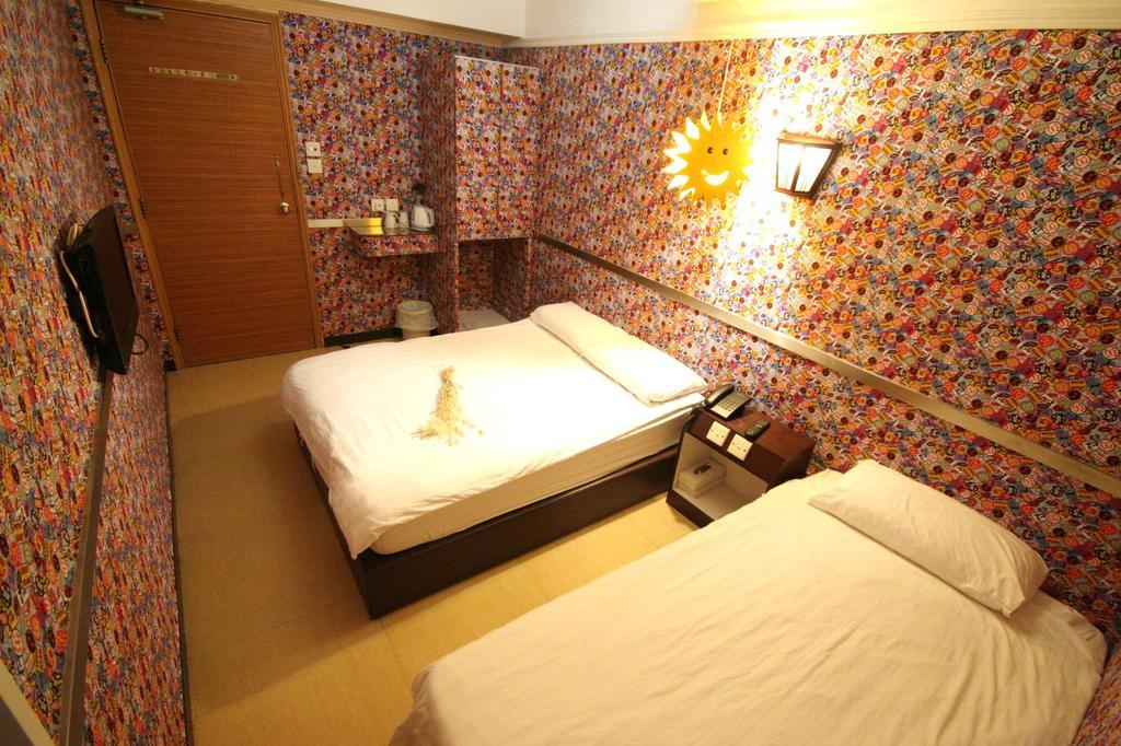S3 Hotel Hong Kong Exterior photo