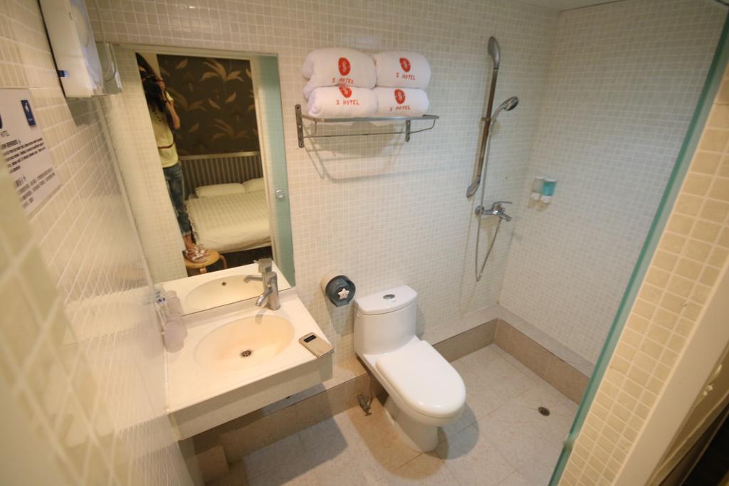 S3 Hotel Hong Kong Exterior photo