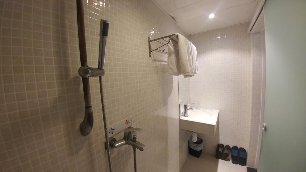 S3 Hotel Hong Kong Exterior photo