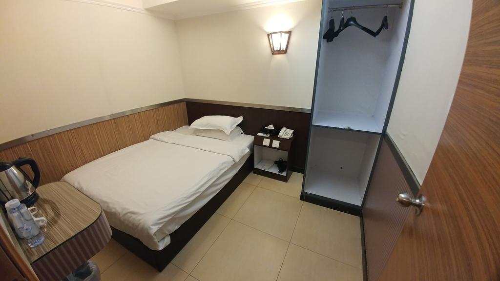 S3 Hotel Hong Kong Exterior photo